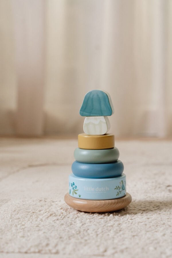 Rocking ring stacker wood - Forest Friends FSC